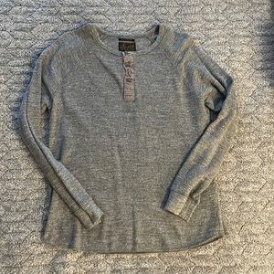 Men’s Henley Long sleeve Tee